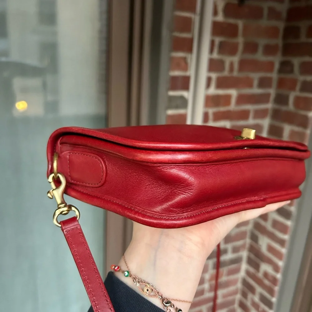 Vintage coach pocket purse style 9755 crossbody red leather retro y2k turnlock - Picture 8 of 12